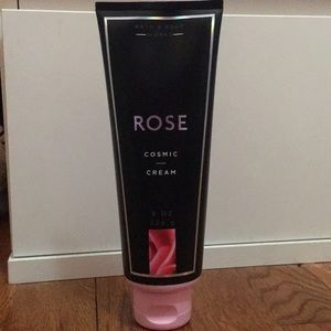 Bath and body works rose body cream
